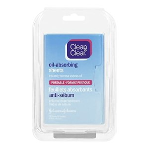 Clean & Clear Oil Absorbing Sheet, Blotting Paper, 50 Count for Normal, Oily, and Combination Skin
