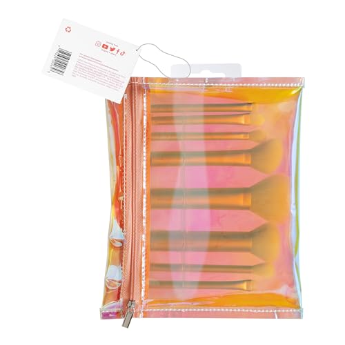 Real Techniques Wanderer Makeup Brush Kit, 9 Piece Set, Gold, Professional Brushes for Foundations, Powders, and Concealers - Image 4