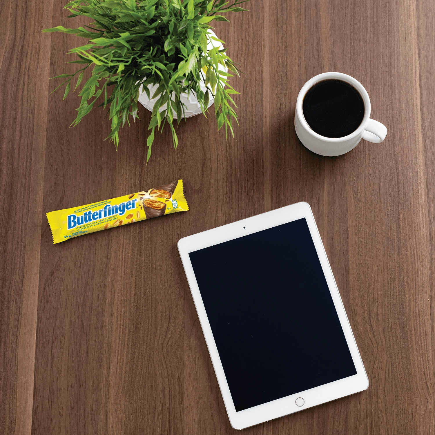 Butterfinger Peanut-Buttery Chocolate-y Bar 105g - Image 4
