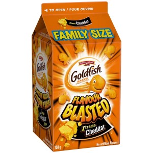 Goldfish Flavour Blasted Xtreme Cheddar Family Pack Crackers