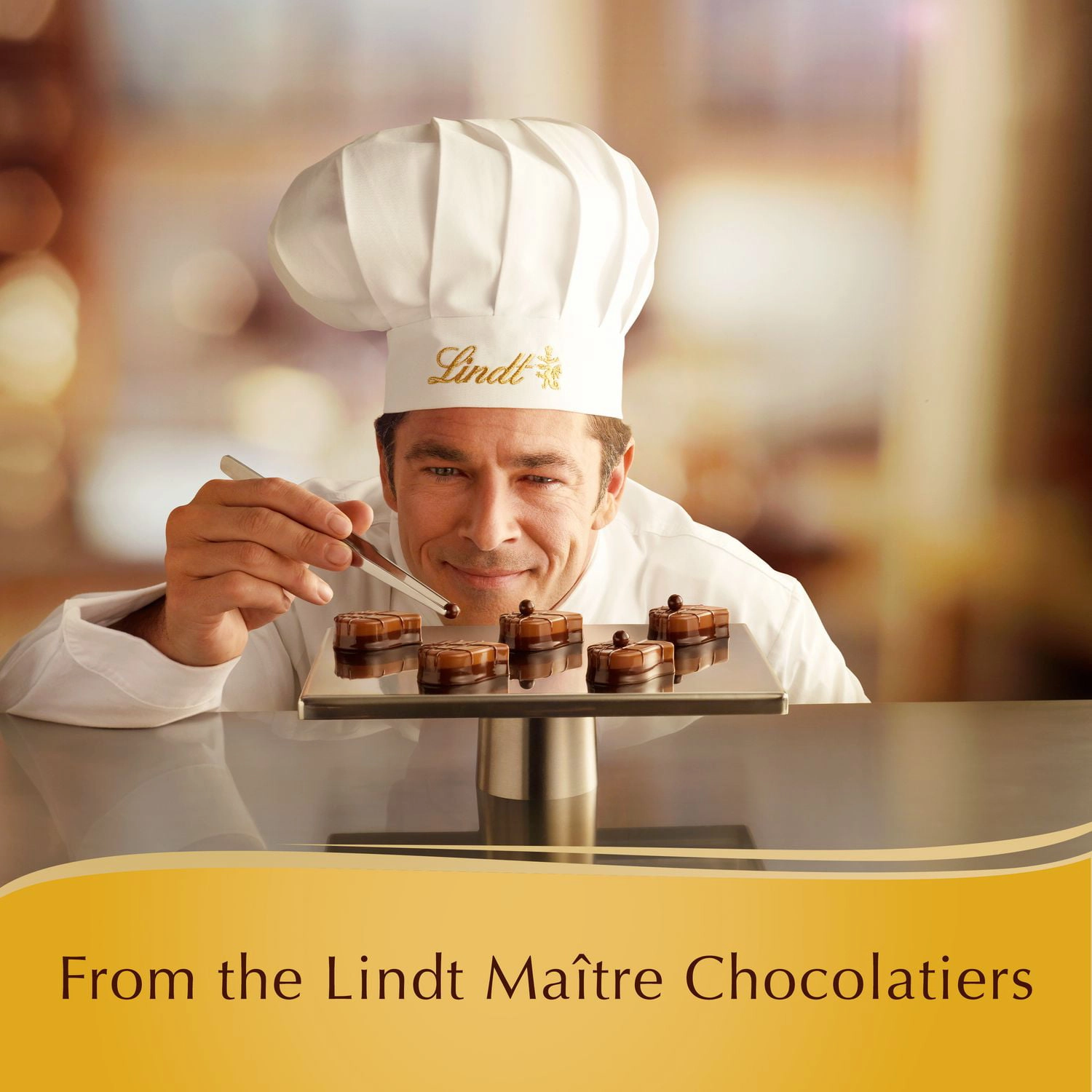 Lindt Swiss Luxury Selection Assorted Chocolate Pralines Gift Box, 195g - Image 7