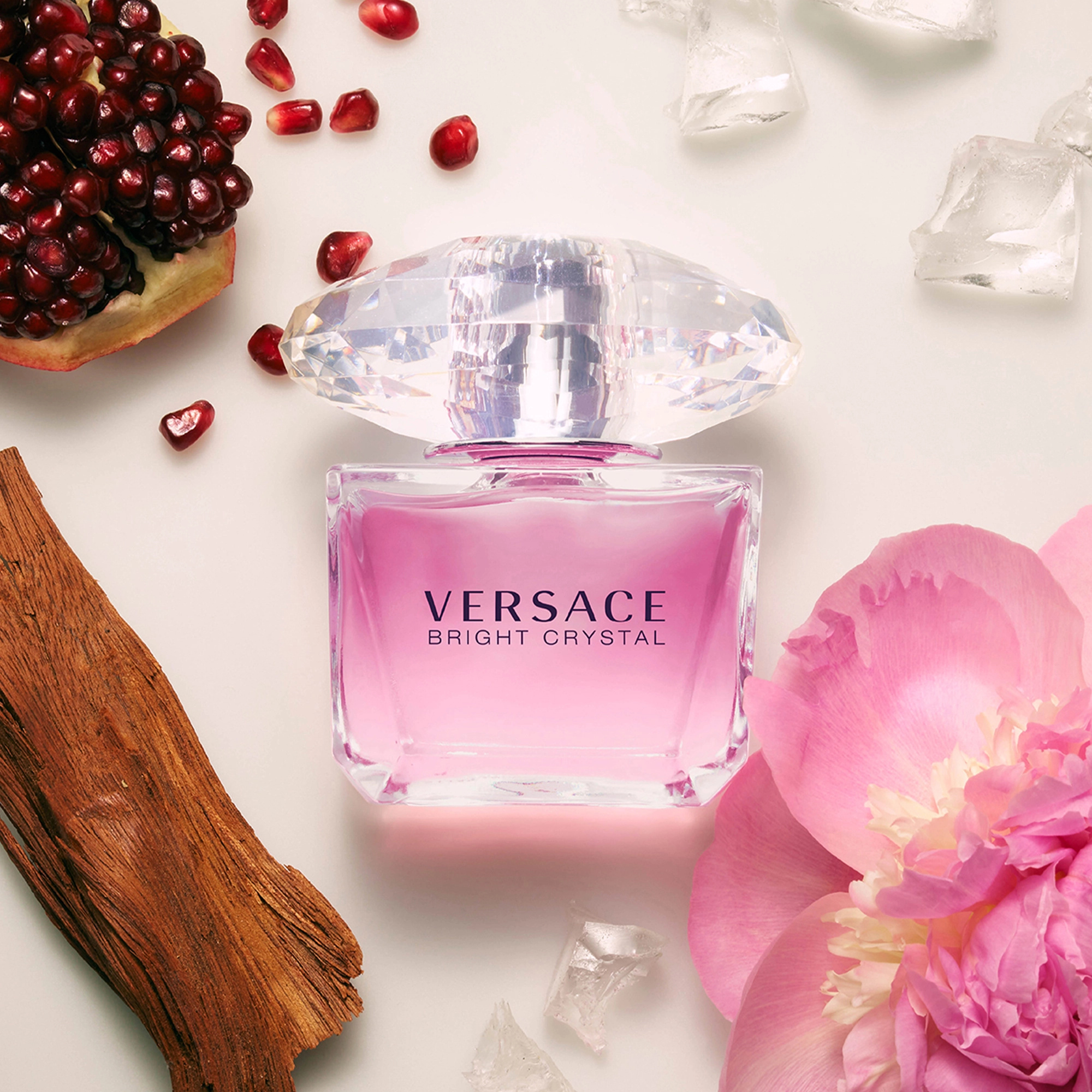Versace Bright Crystal 1.7 oz/50 mL Fresh Florals Fragrance Yuzu Lemon Peony Musk - Image 2