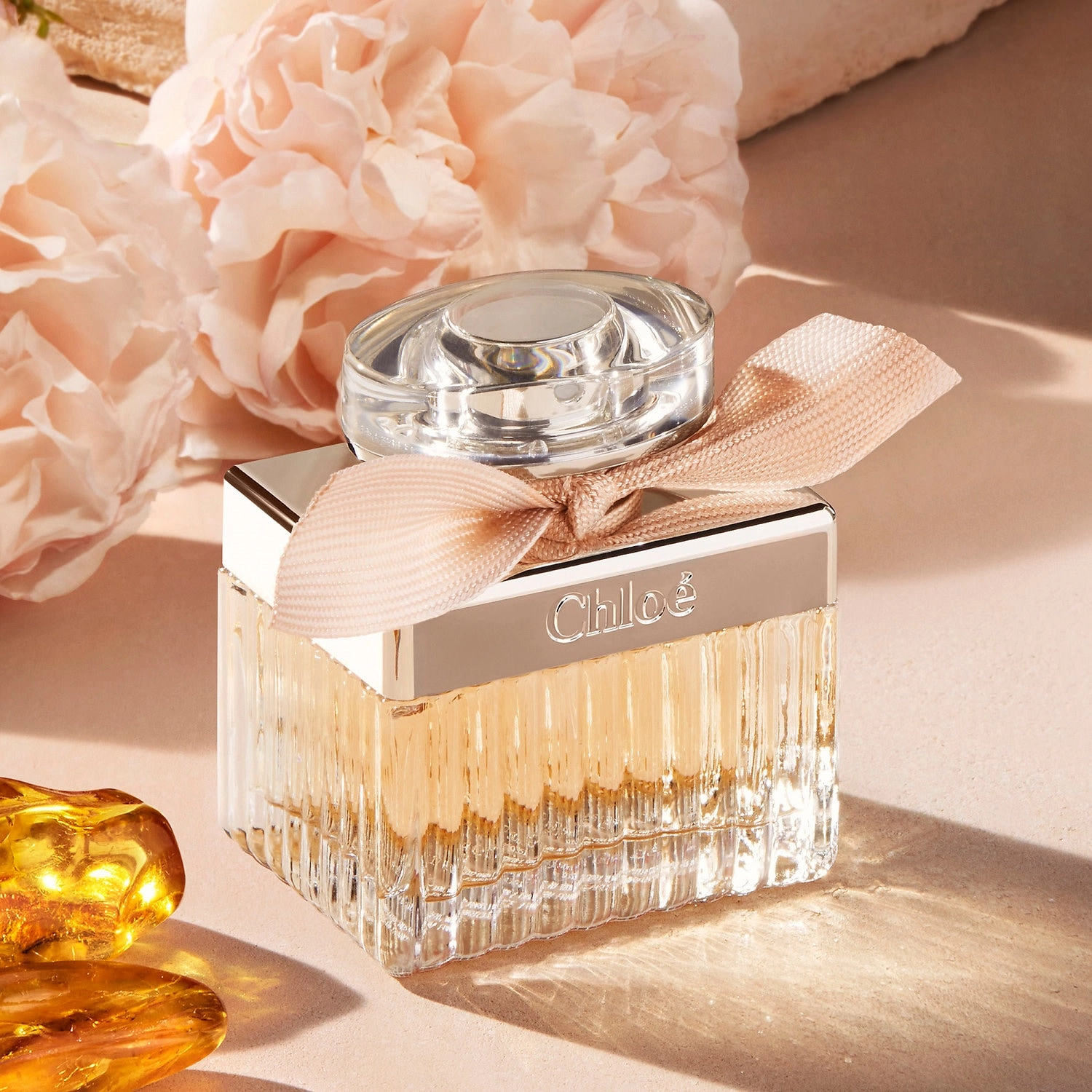Chloé Chloé Eau de Parfum 1.6 oz/47 mL Floral Layerable Scent - Image 4