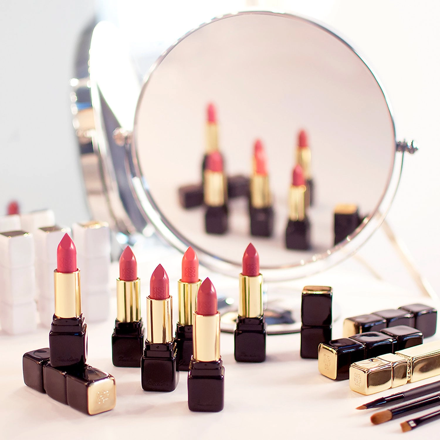 GUERLAIN KissKiss Creamy Satin Finish Lipstick Color: Rouge Kiss 325 - Image 3