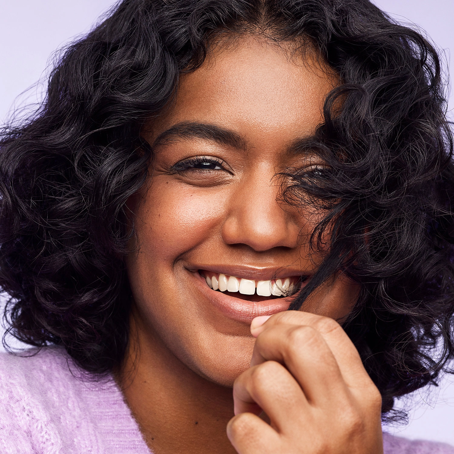 Briogeo Curl Charisma™ Rice Amino + Quinoa Frizz Control Gel - 5.5 oz/163 mL - Image 6
