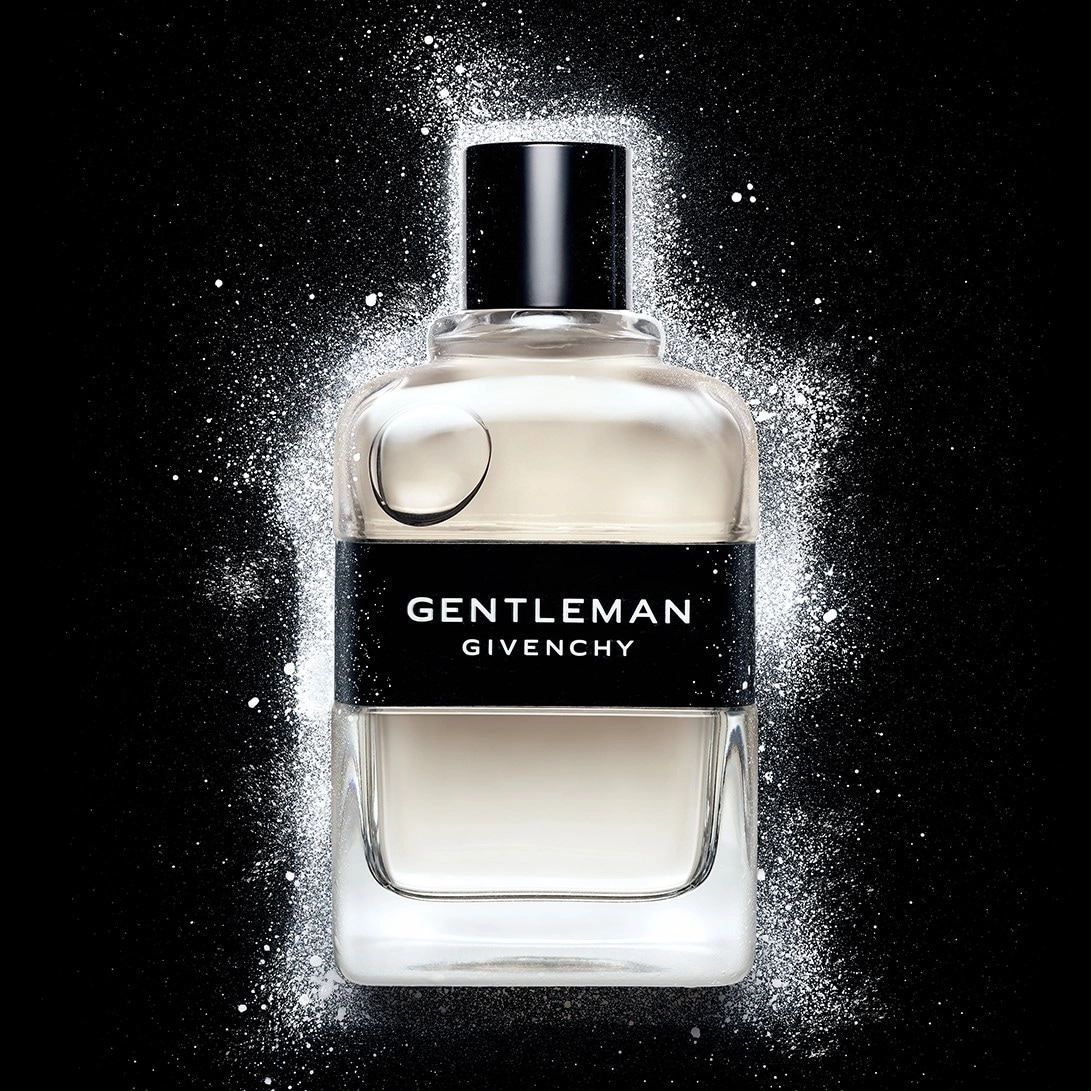 Givenchy Gentleman Eau de Toilette 3.3 oz/100 mL Earthy & Woody Citrus & Woods - Image 3
