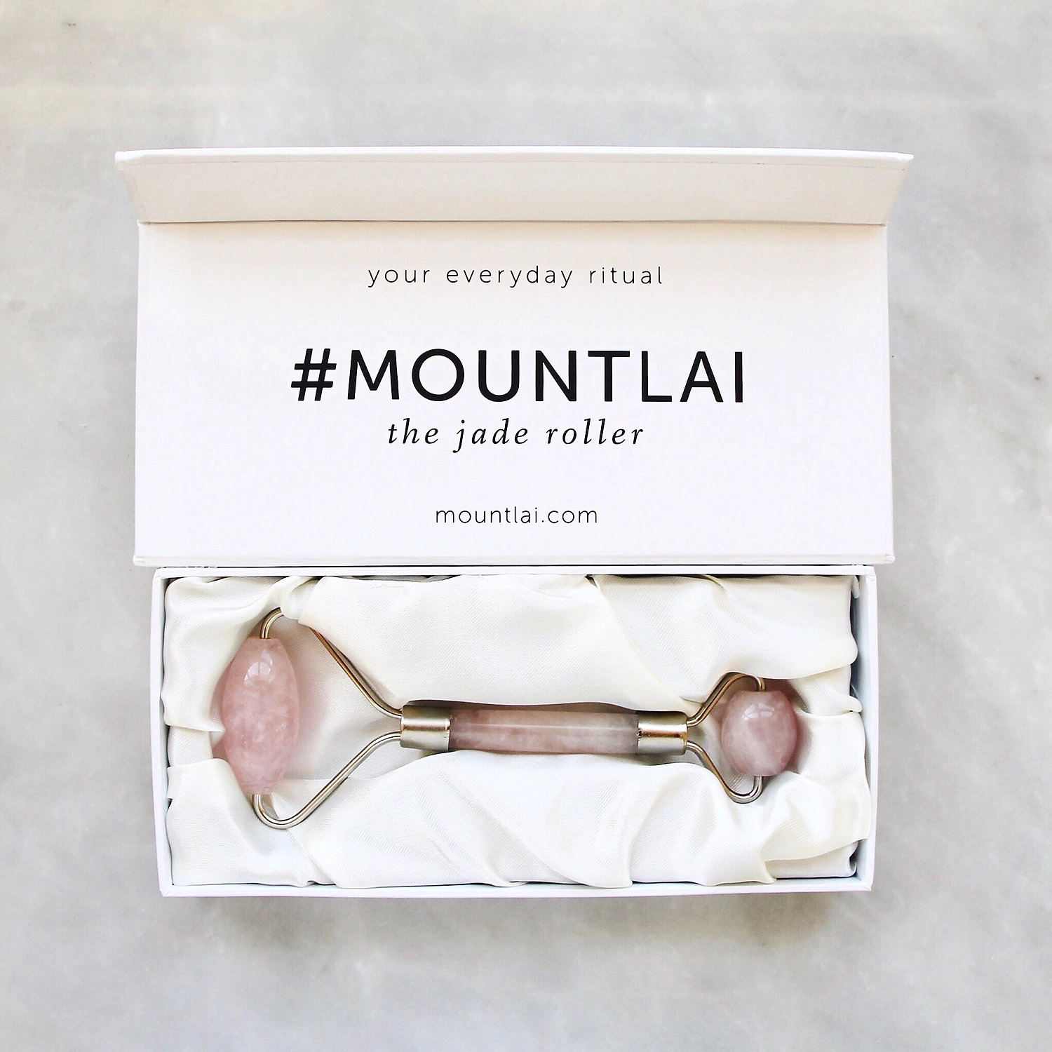 Mount Lai De-Puffing Rose Quartz Facial Roller - Mini Size - Image 3