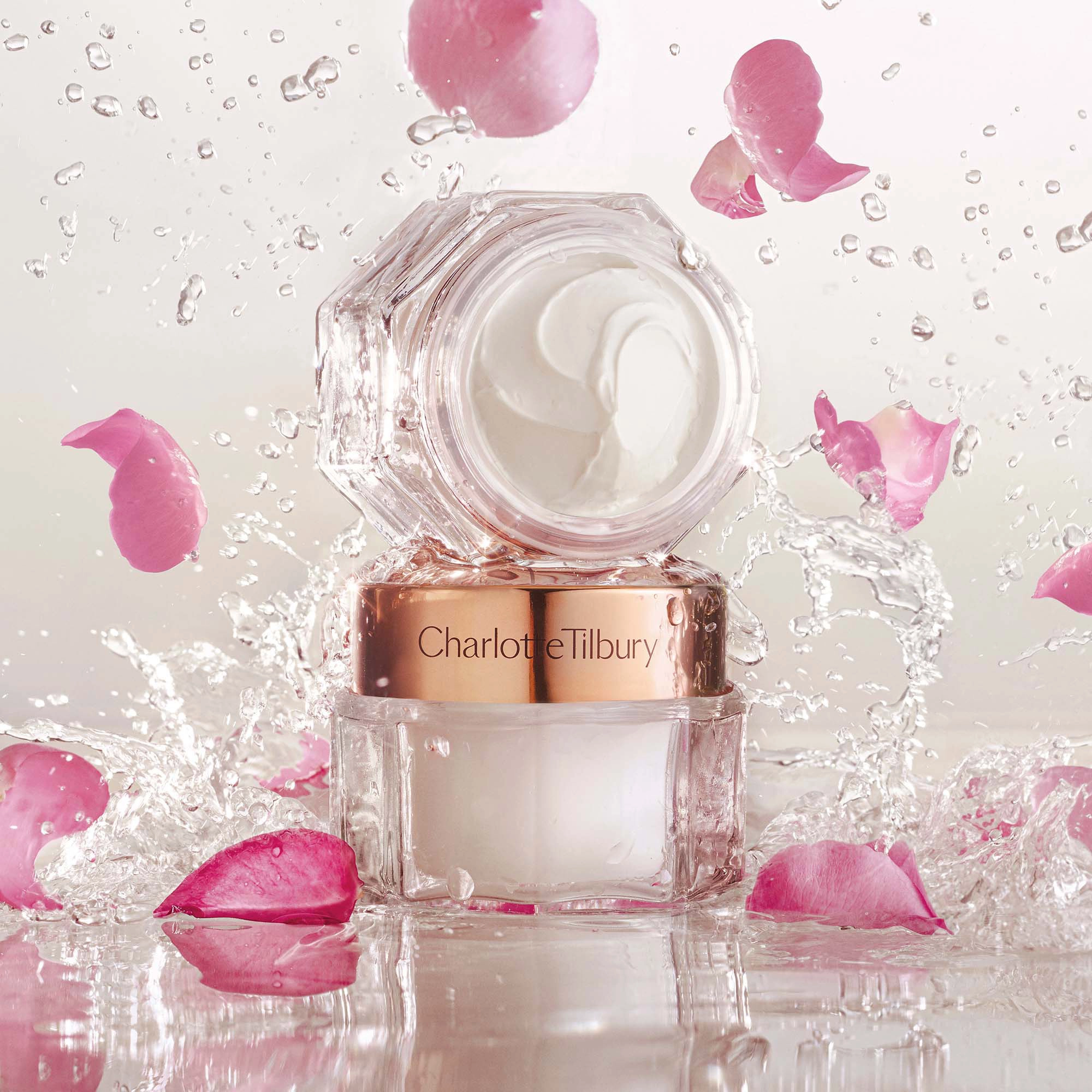Charlotte Tilbury Mini Charlotte's Magic Cream 0.5 oz/14.7 mL Hyaluronic Acid - Image 11