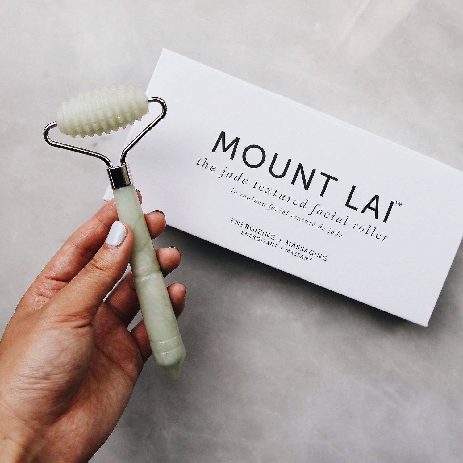 Mount Lai Massaging Jade Textured Facial Roller - Image 4