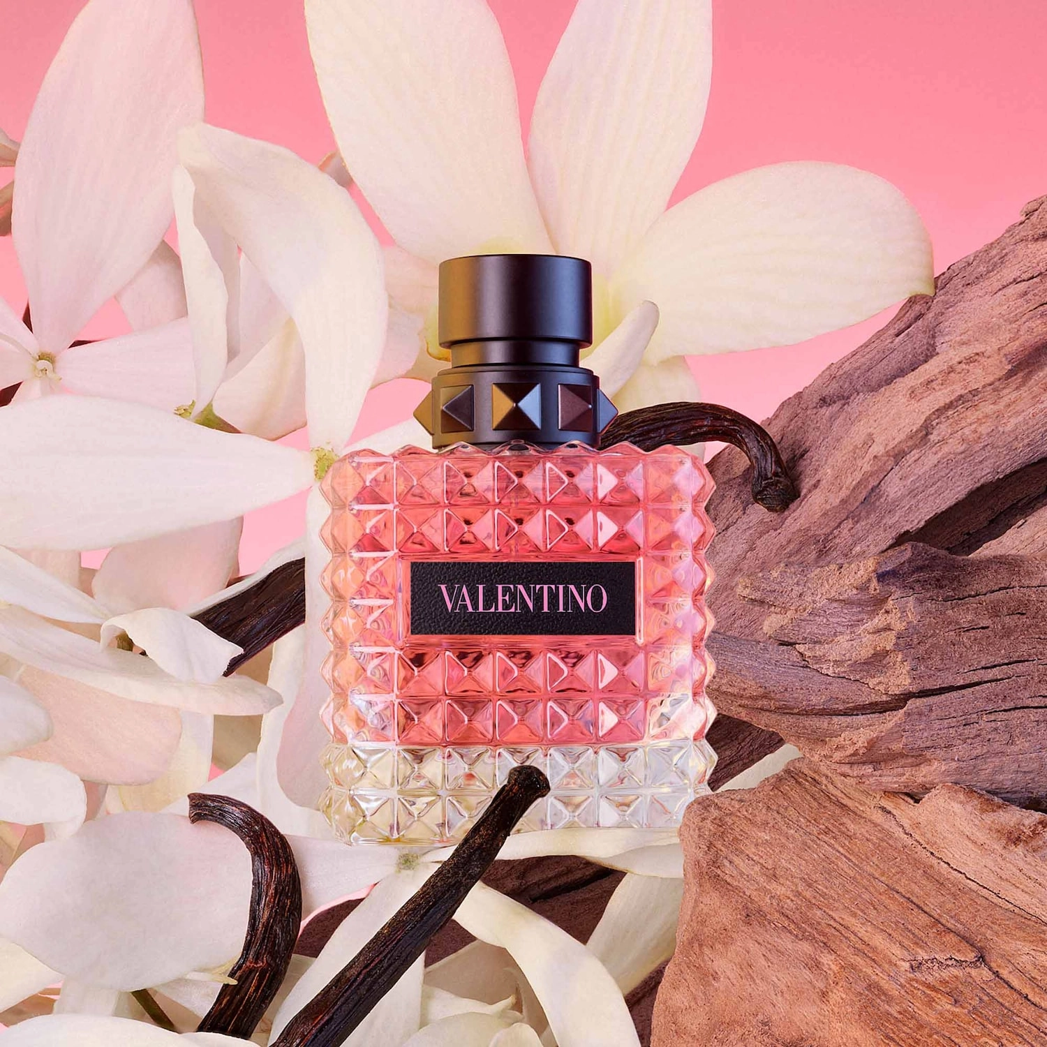 Valentino Donna Born In Roma Eau de Parfum 0.33 oz/10 mL Floral Warm Florals Blackcurrant Jasmine Grandiflorum Bourbon Vanilla - Image 2