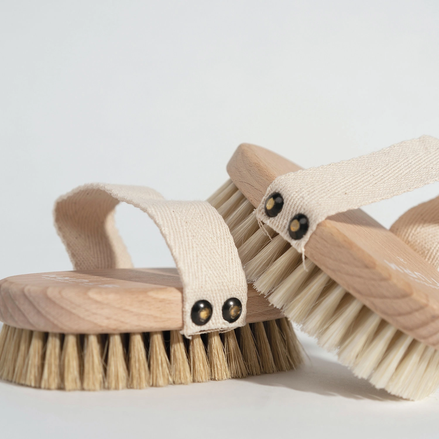 Dr. Barbara Sturm The Body Brush - Medium - Image 2