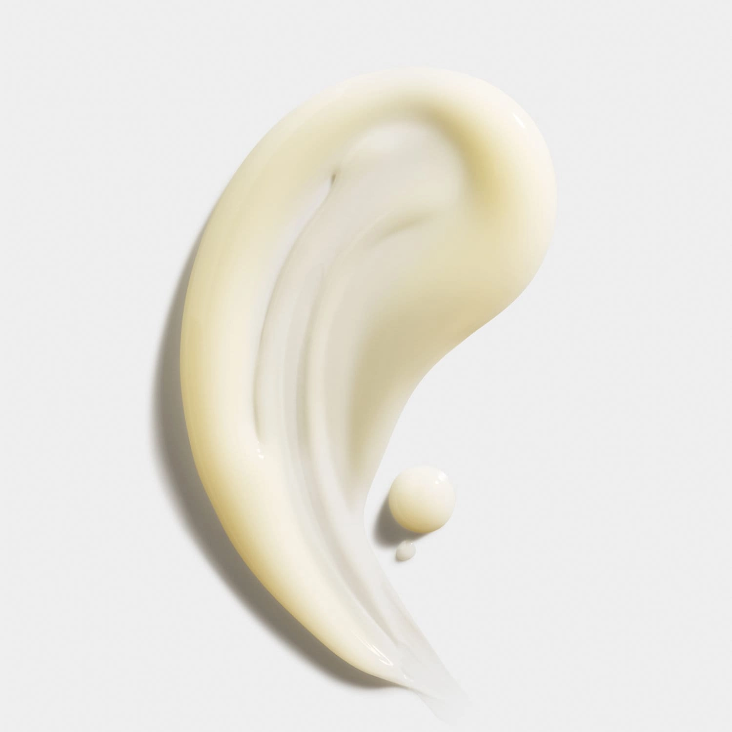 CLINIQUE Even Better Clinical™ Radical Dark Spot Corrector + Interrupter Serum 1 oz/30 mL Dark Spot Corrector Vitamin C Salicylic Acid Fragrance Free - Image 2