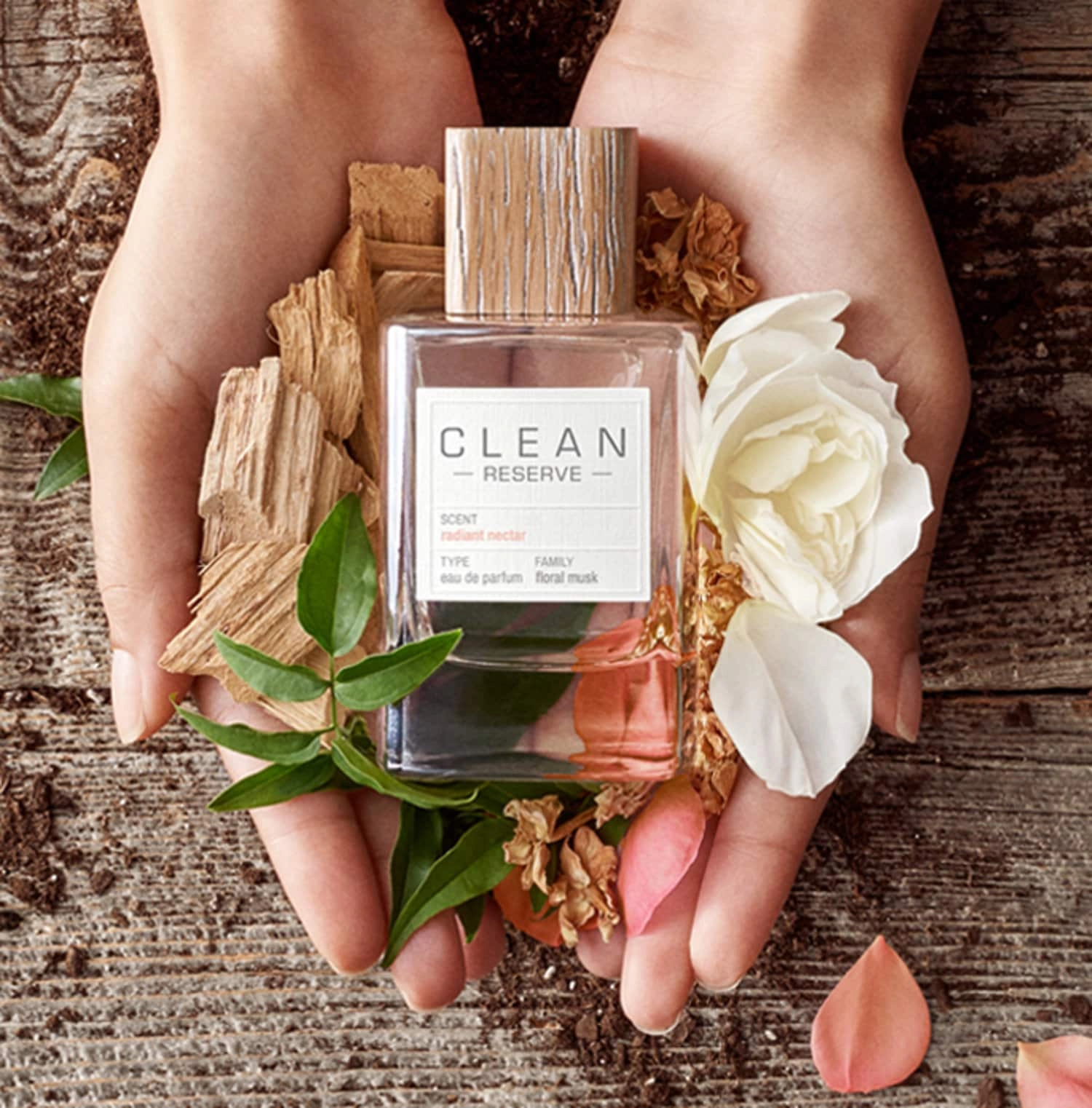 CLEAN RESERVE Reserve - Radiant Nectar 0.34 oz/10 mL Vegan Fragrance - Image 2