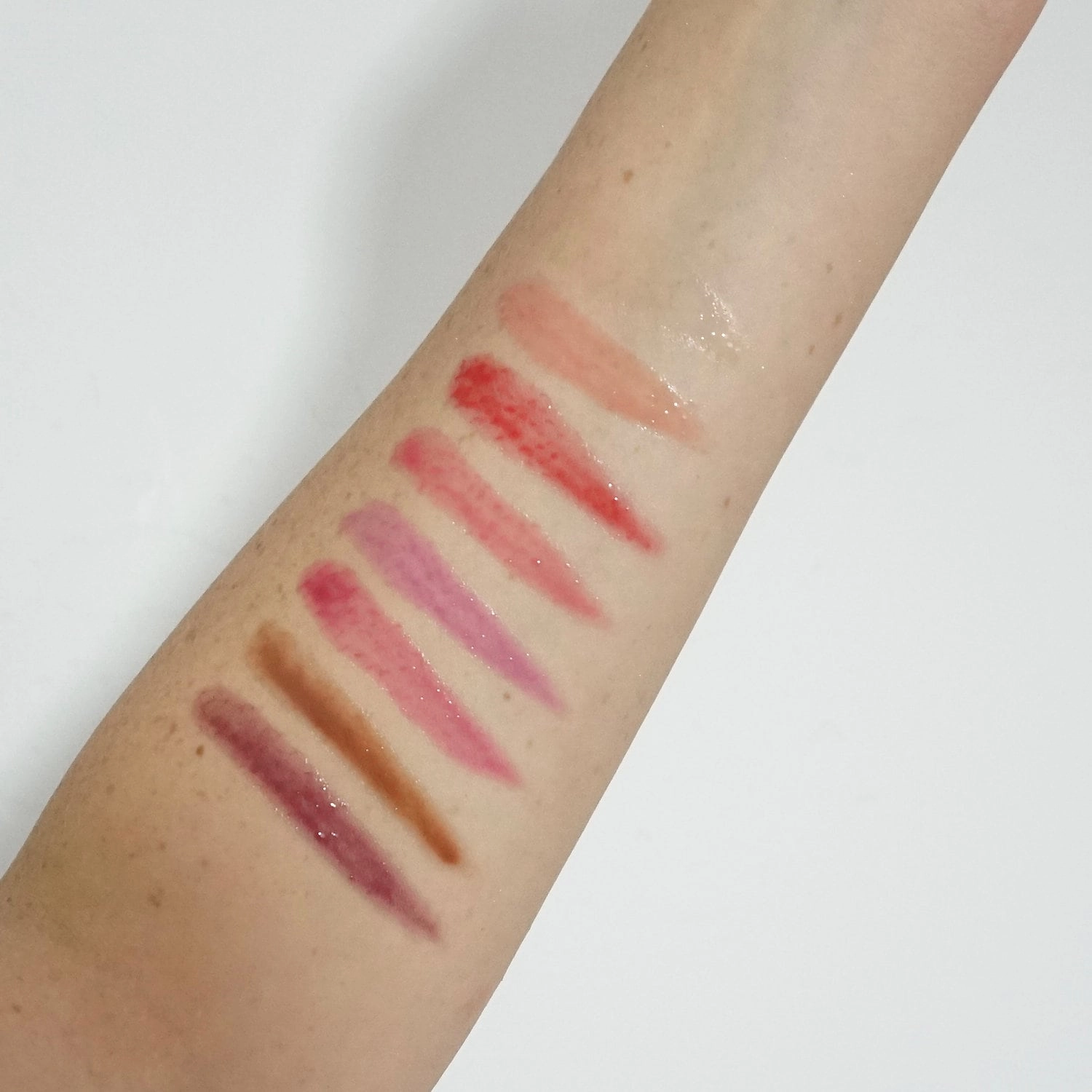 SEPHORA COLLECTION Clean Glossy Lip Oil Watermelon Seed Oil Vegan Lip Gloss - Image 3