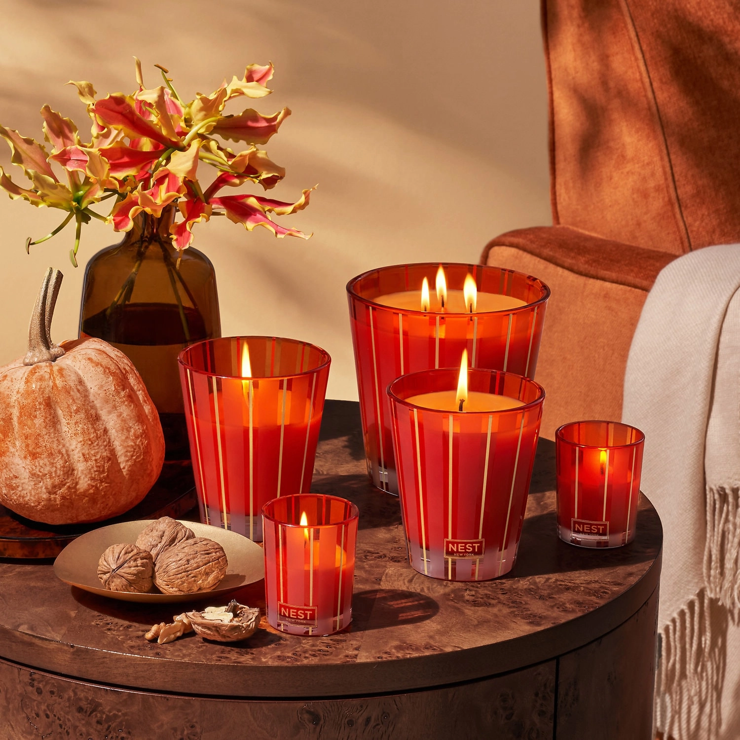 NEST New York Pumpkin Chai Candle 21.1 oz/600g Limited Edition Vegan Warm & Spicy Scent - Image 2