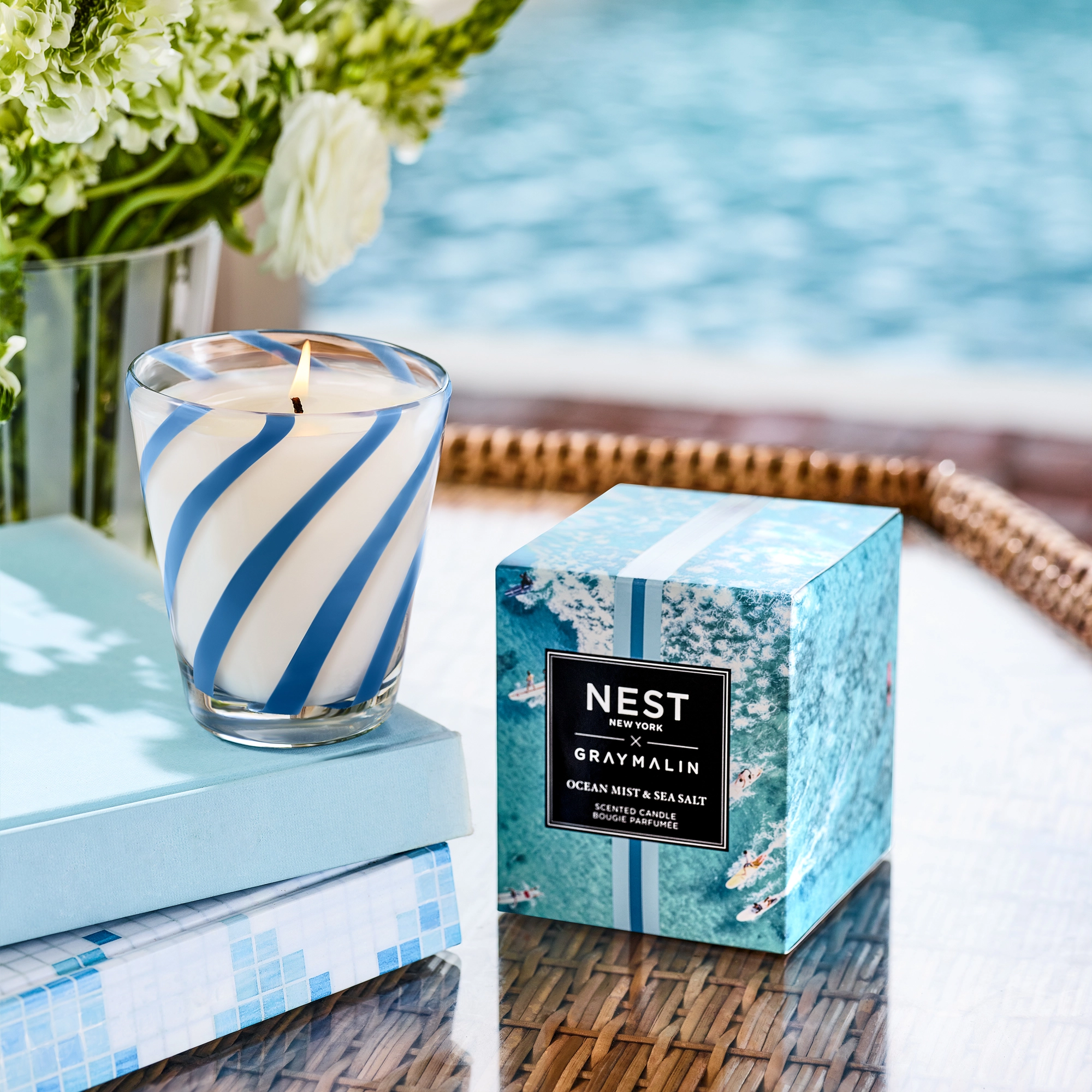 NEST New York Gray Malin Ocean Mist & Sea Salt Candle Size: 20.2 oz / 573 g Limited Edition - Image 2