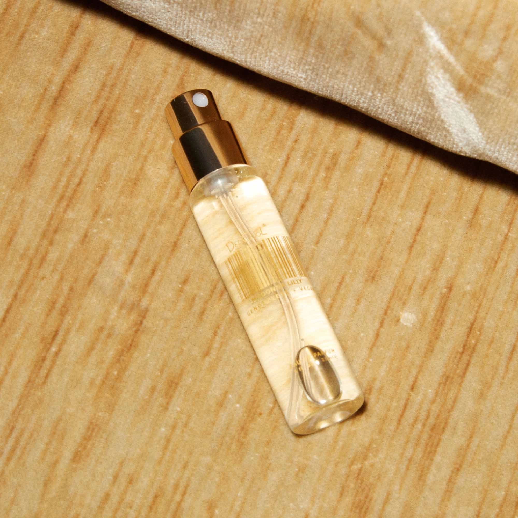 DedCool Madonna Lilly Eau de Parfum Travel Spray 0.5 oz / 15 mL Woody & Earthy Scent - Image 7