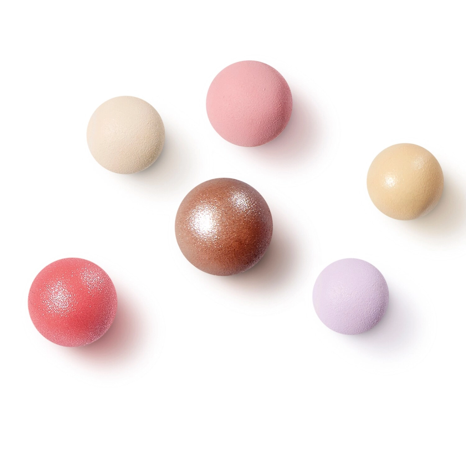 GUERLAIN Météorites Illuminating Powder Pearls Color: 04 Golden - Image 2