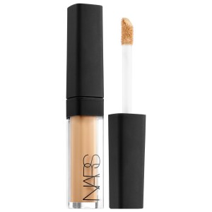 NARS Radiant Creamy Concealer Color: Custard - M1 - Medium with Neutral Undertones