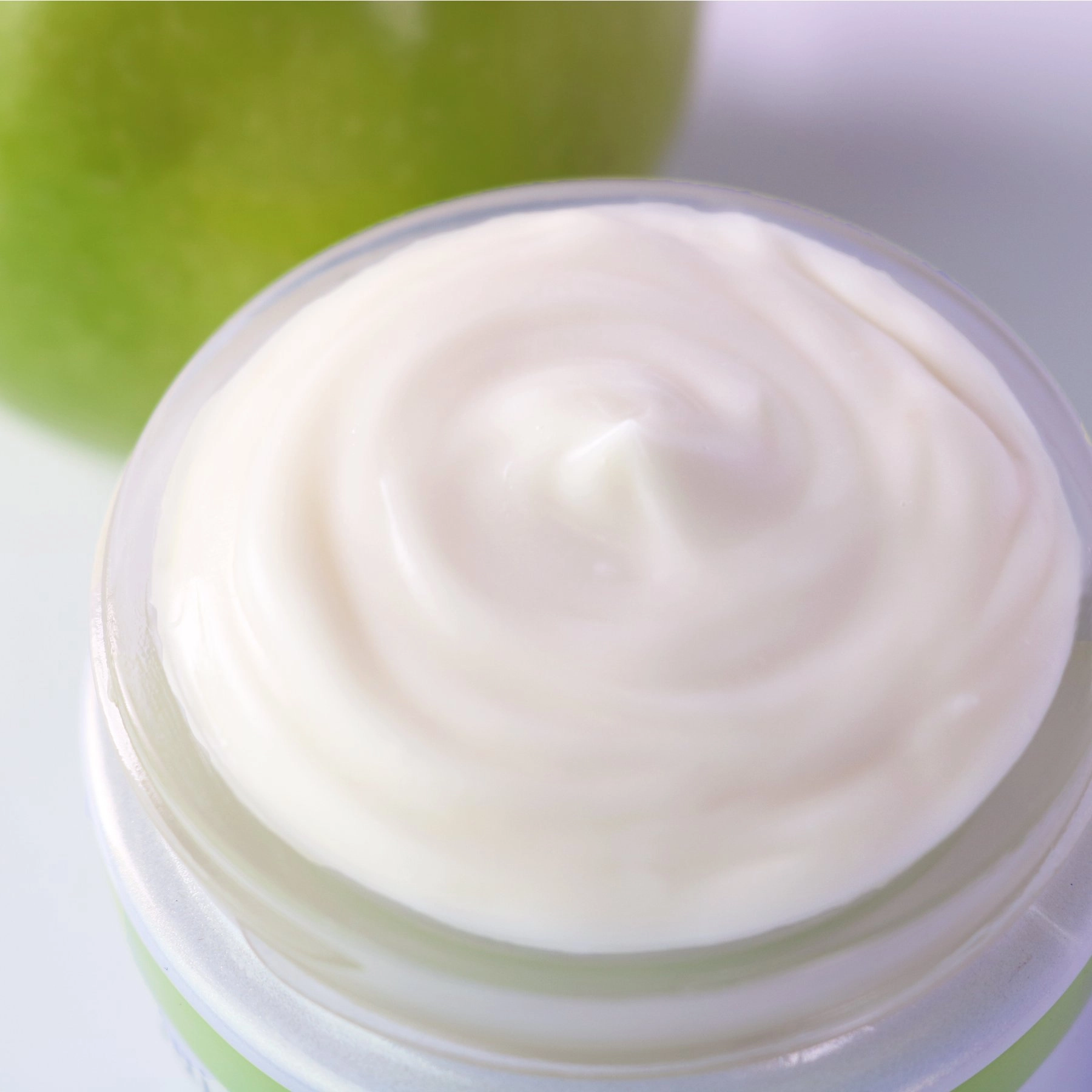 Juice Beauty GREEN APPLE™ Age Defy Moisturizer 2 oz/ 60 mL Vegan Dark Spots Vitamin C - Image 2