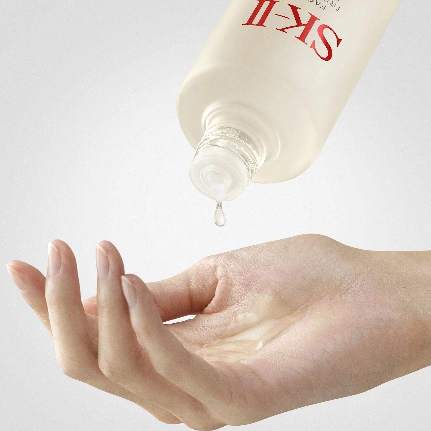 SK-II Facial Treatment Essence (Pitera Essence) 7.8 oz/230 mL - Best of Beauty Award Winner - Image 5