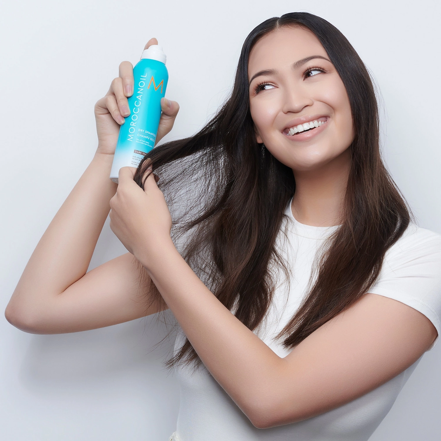 Moroccanoil Dry Shampoo Dark Tones 5.4 oz/205 mL - Image 6