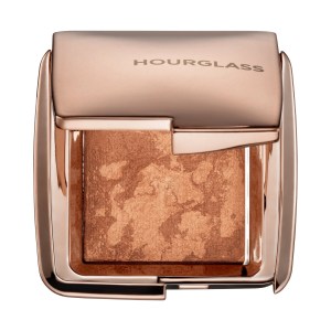 Hourglass Mini Ambient Lighting Bronzer Color: Radiant Bronze Light