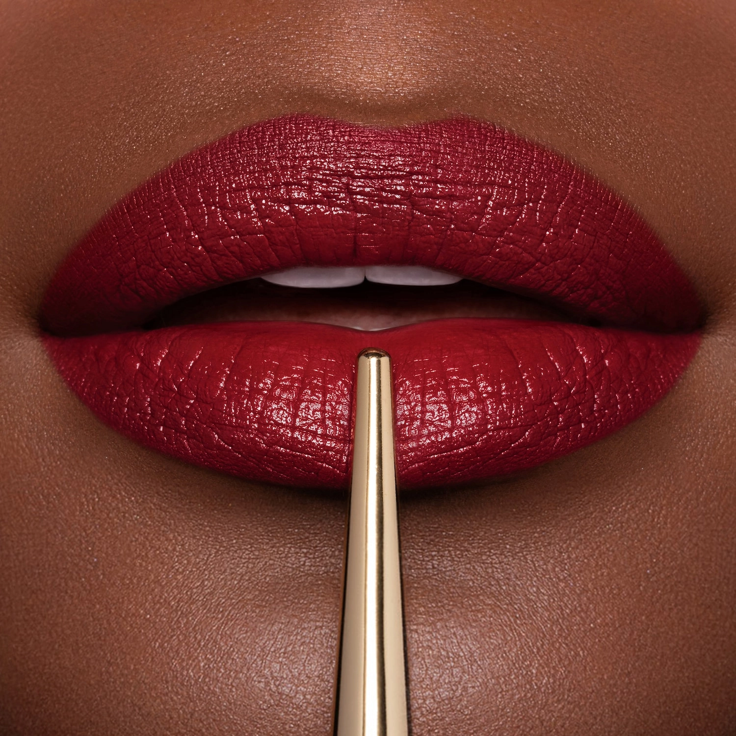 Hourglass Confession™ Ultra Slim High Intensity Refillable Lipstick - My Icon Is Blue Red - Image 6