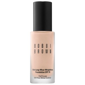 Bobbi Brown Skin Long-Wear Weightless Foundation SPF 15 Color: Sand (N-032)