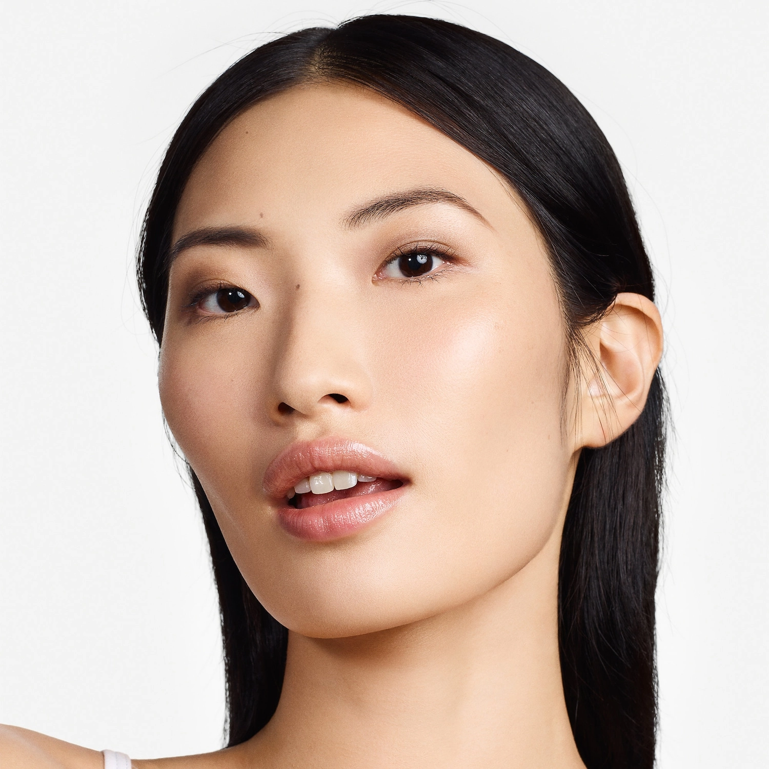 CLINIQUE Even Better™ Makeup Broad Spectrum SPF 15 Foundation Color: WN 04 Bone - Image 3