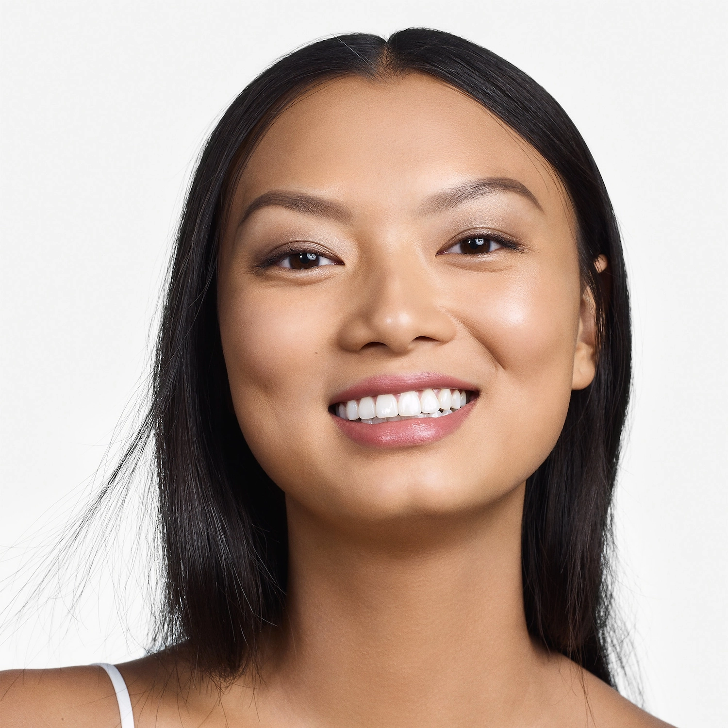 CLINIQUE Even Better™ Makeup Broad Spectrum SPF 15 Foundation WN 76 Toasted Wheat - Medium, Warm-Neutral Undertones - Image 3