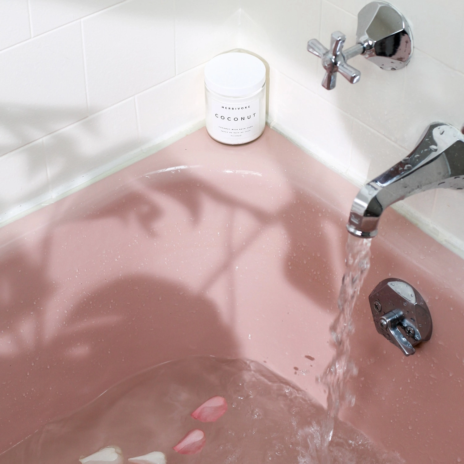 Herbivore Coconut Milk Bath Soak 8oz/237mL - Moisturizing and Softening - Image 5