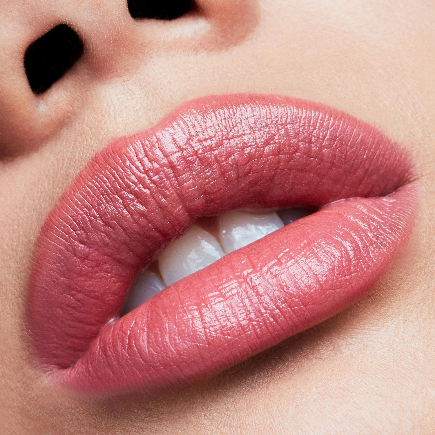 MAC Cosmetics Cremesheen Lipstick in Fanfare - Mid-Tone Yellow Pink - Image 3