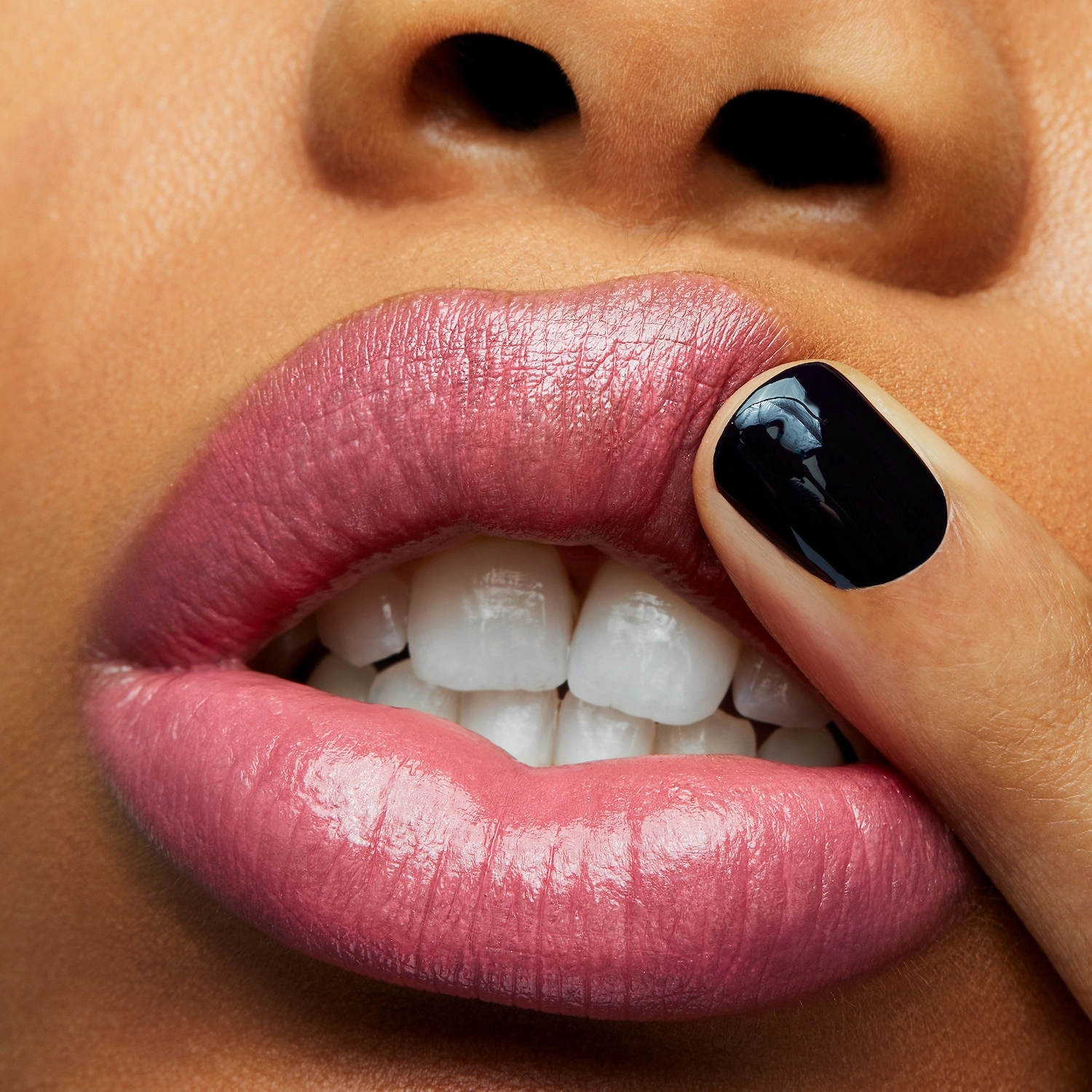 MAC Cosmetics Cremesheen Lipstick in Fanfare - Mid-Tone Yellow Pink - Image 4