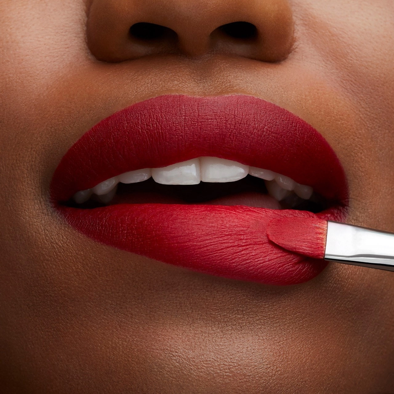 MAC Cosmetics Matte Lipstick Color: Ruby Woo - Image 5