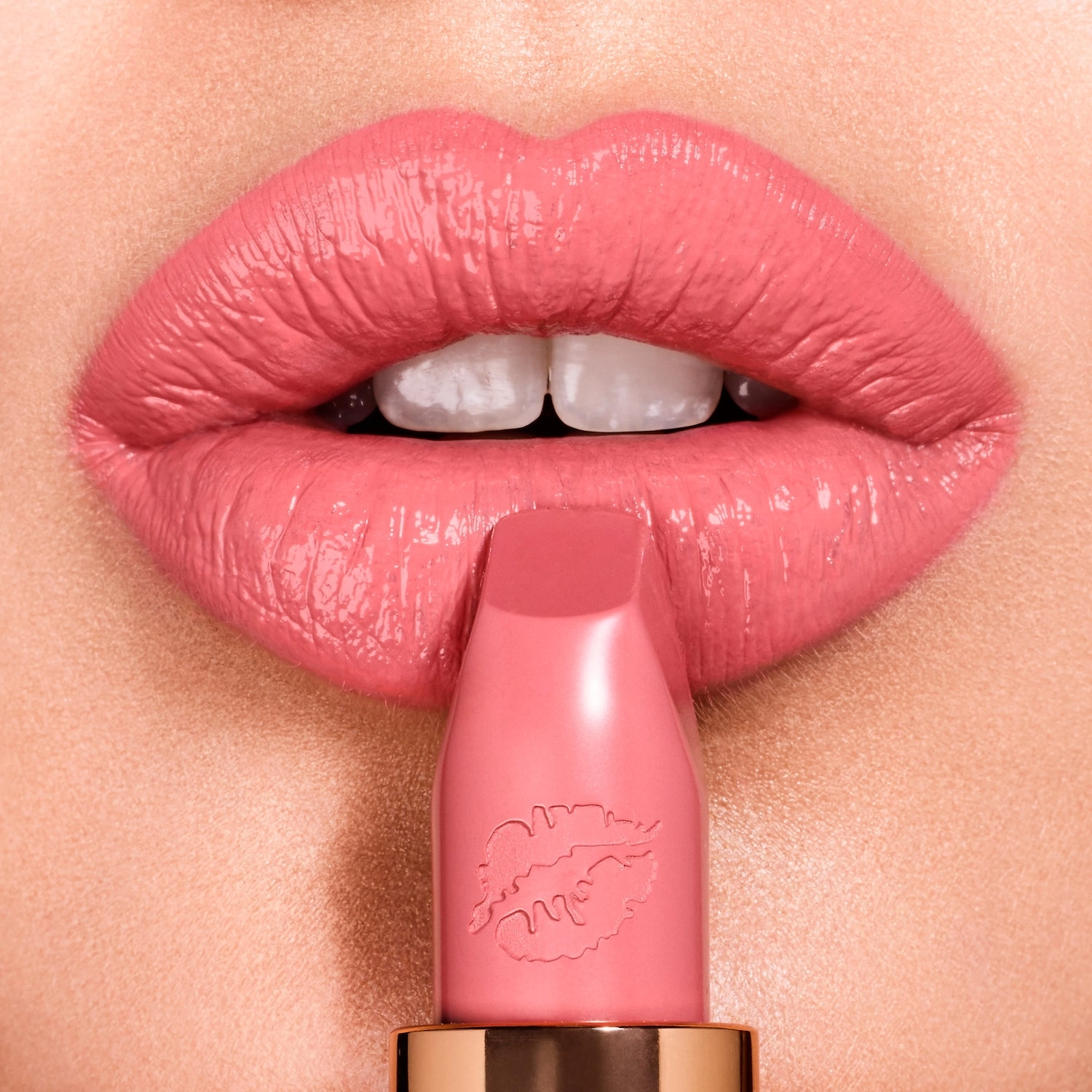 Charlotte Tilbury Hot Lips Lipstick Color: Liv It Up - Pale Pretty Pink - Image 2