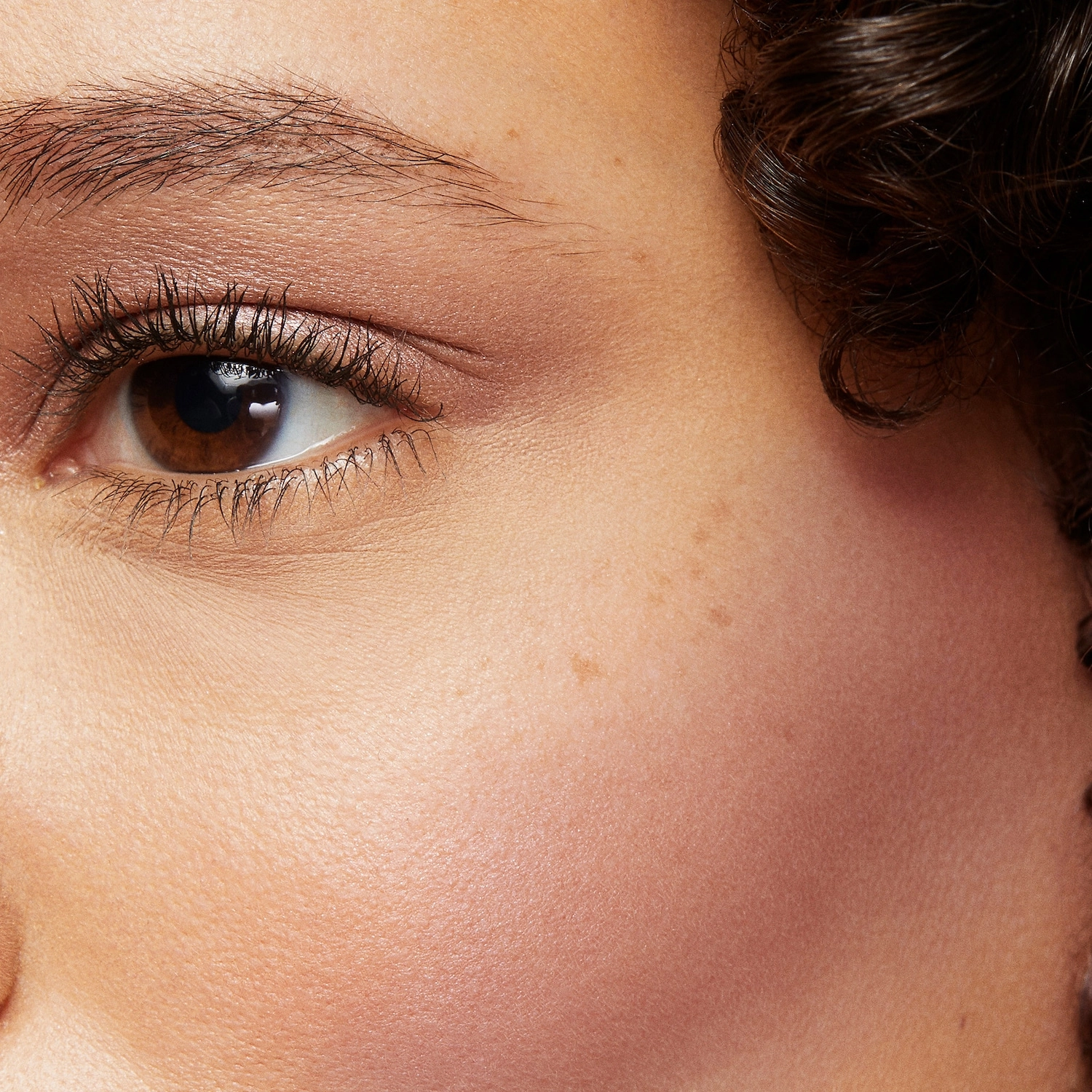 Laura Mercier Blush Color Infusion - Kir Royal Matte Berry Wine - Image 2