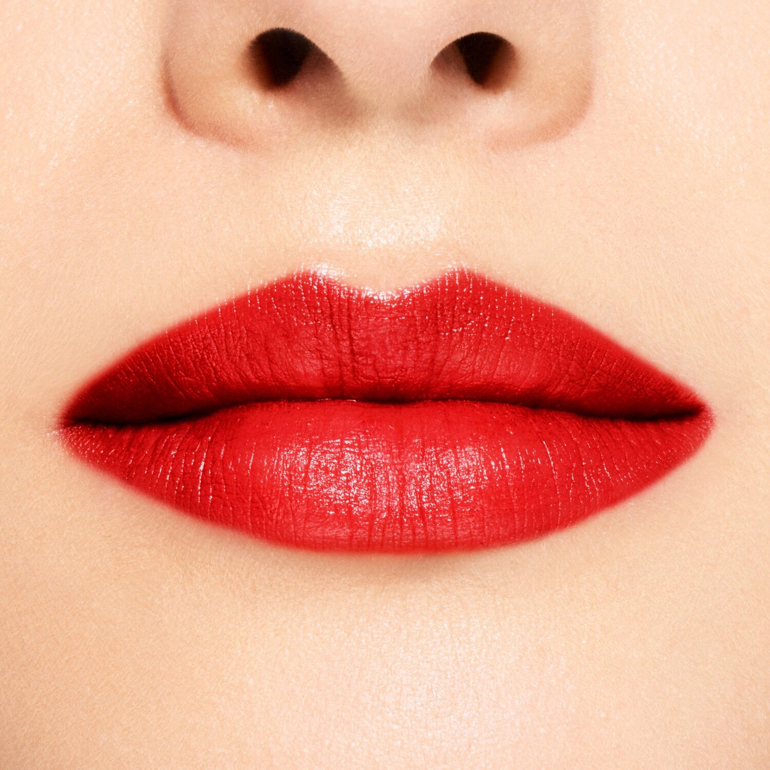 Shiseido VisionAiry Gel Lipstick Color: Ginza Red - Lacquer Red - Image 5