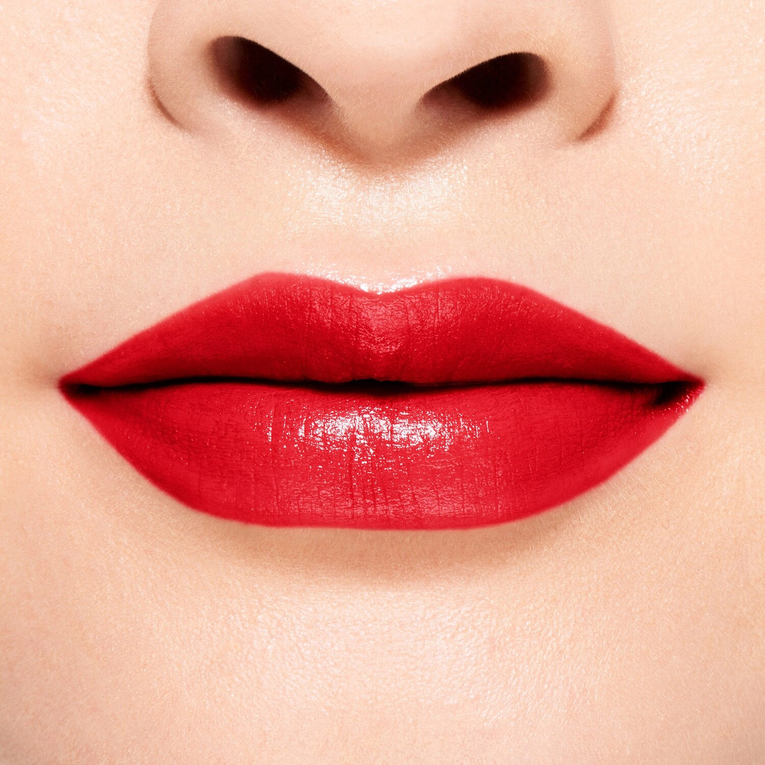 Shiseido VisionAiry Gel Lipstick Color: Code Red - Ruby Red Satin Finish - Image 7