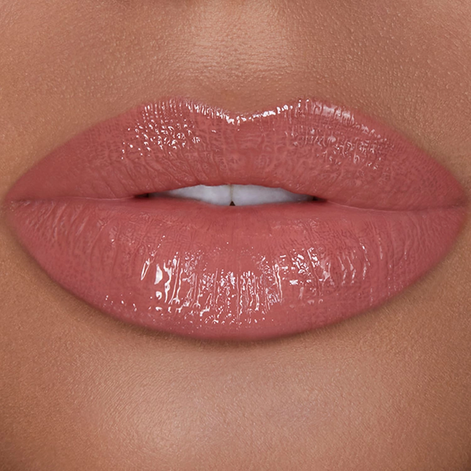 Hourglass Unreal™ High Shine Volumizing Lip Gloss Color: Canvas - True Rose - Image 2