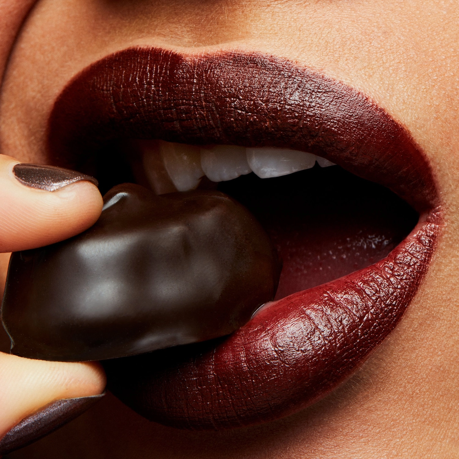 MAC Cosmetics Matte Lipstick Color: Double Fudge - Image 4