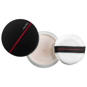 Shiseido Synchro Skin Invisible Silk Loose Setting Powder Color: Radiant
