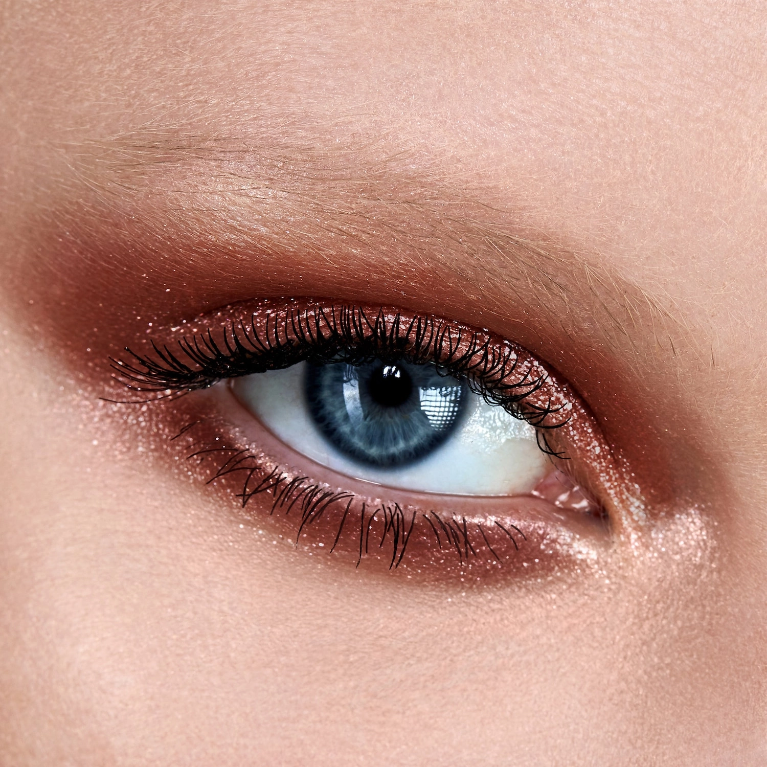 Hourglass Scattered Light Glitter Eye Shadow in Rapture - Cranberry Vegan Shimmer Finish - Image 6