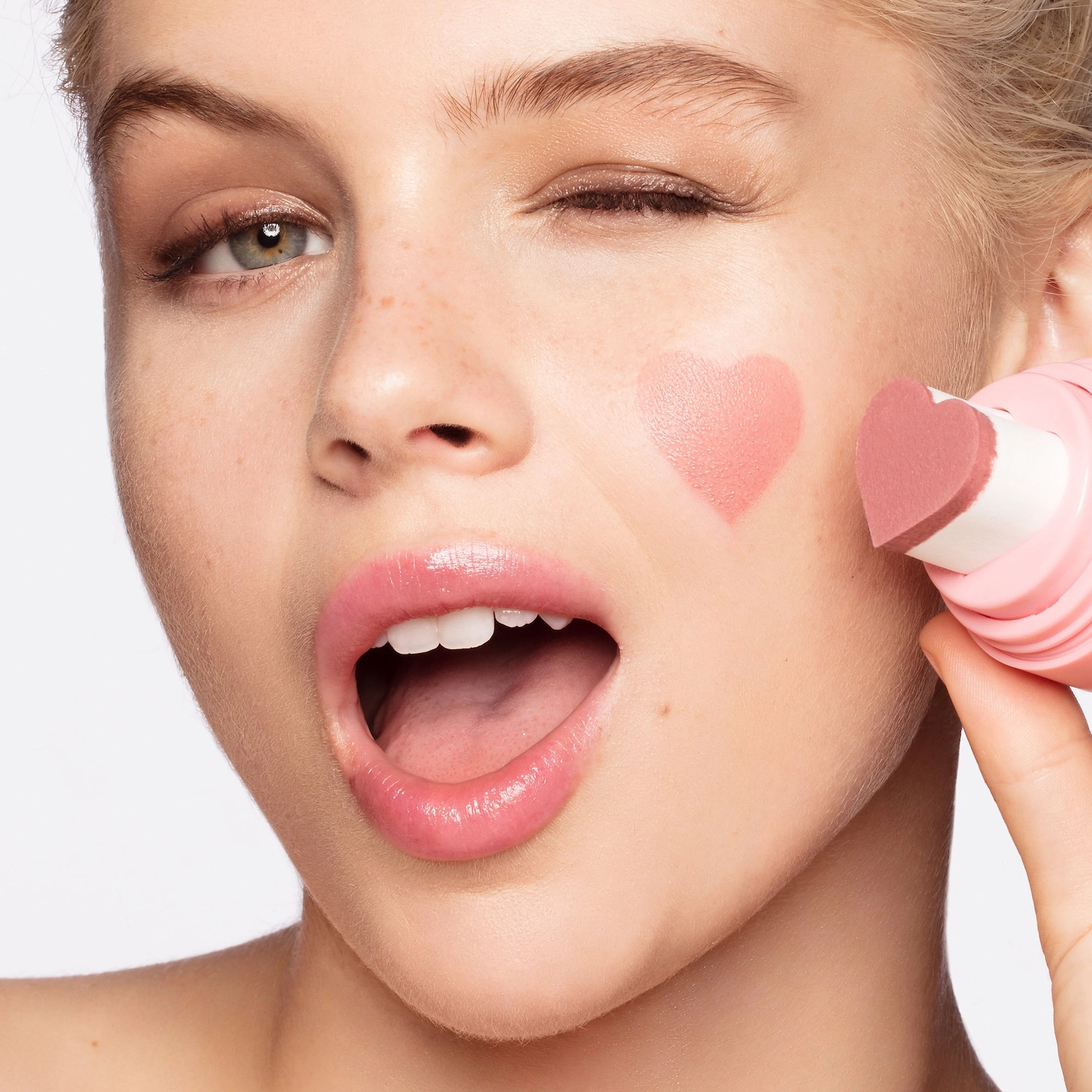 Kaja Cheeky Stamp Blendable Blush Color: 06 Flirty - Cheery Cherry Blossom Vegan - Image 2