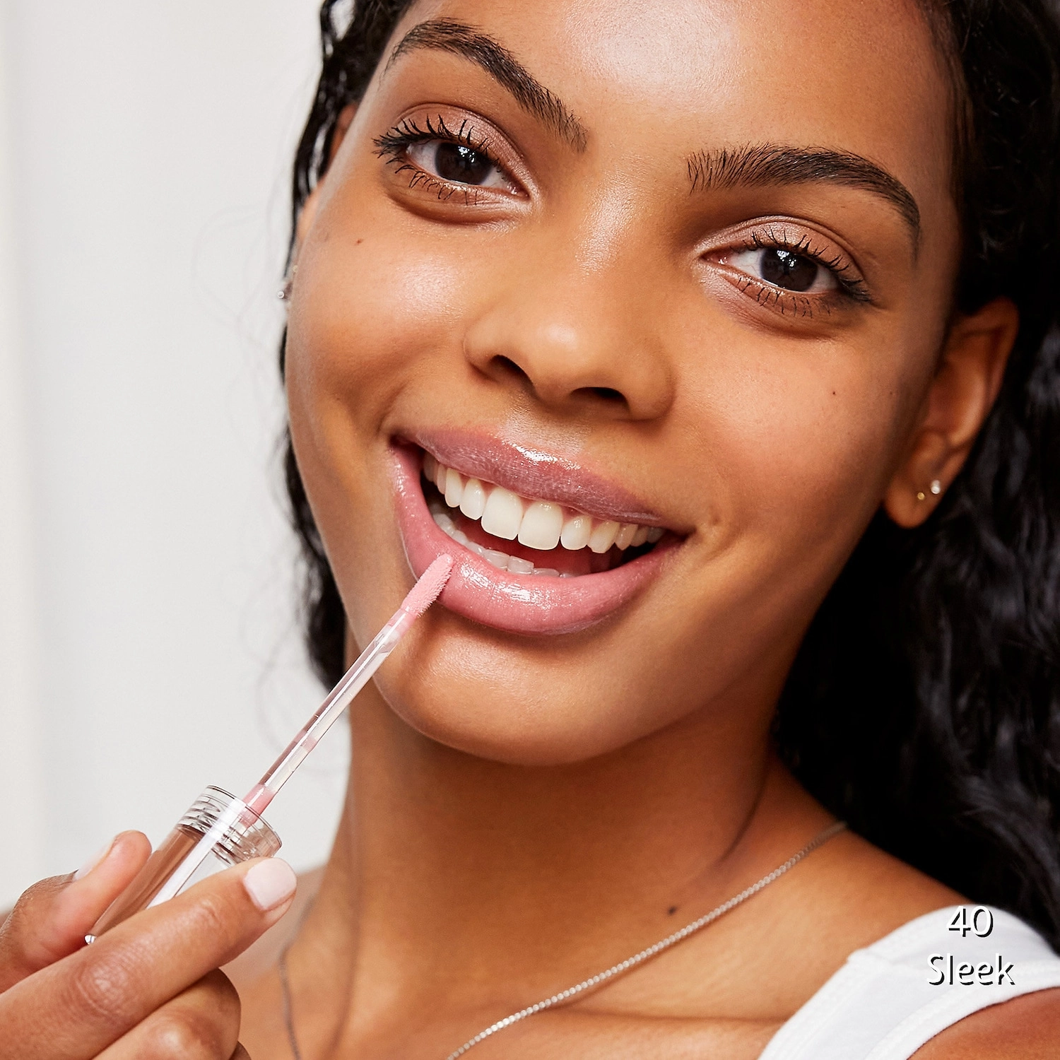 SEPHORA COLLECTION Glossed Lip Gloss in High-Shine, Long-Lasting Formula - Image 3