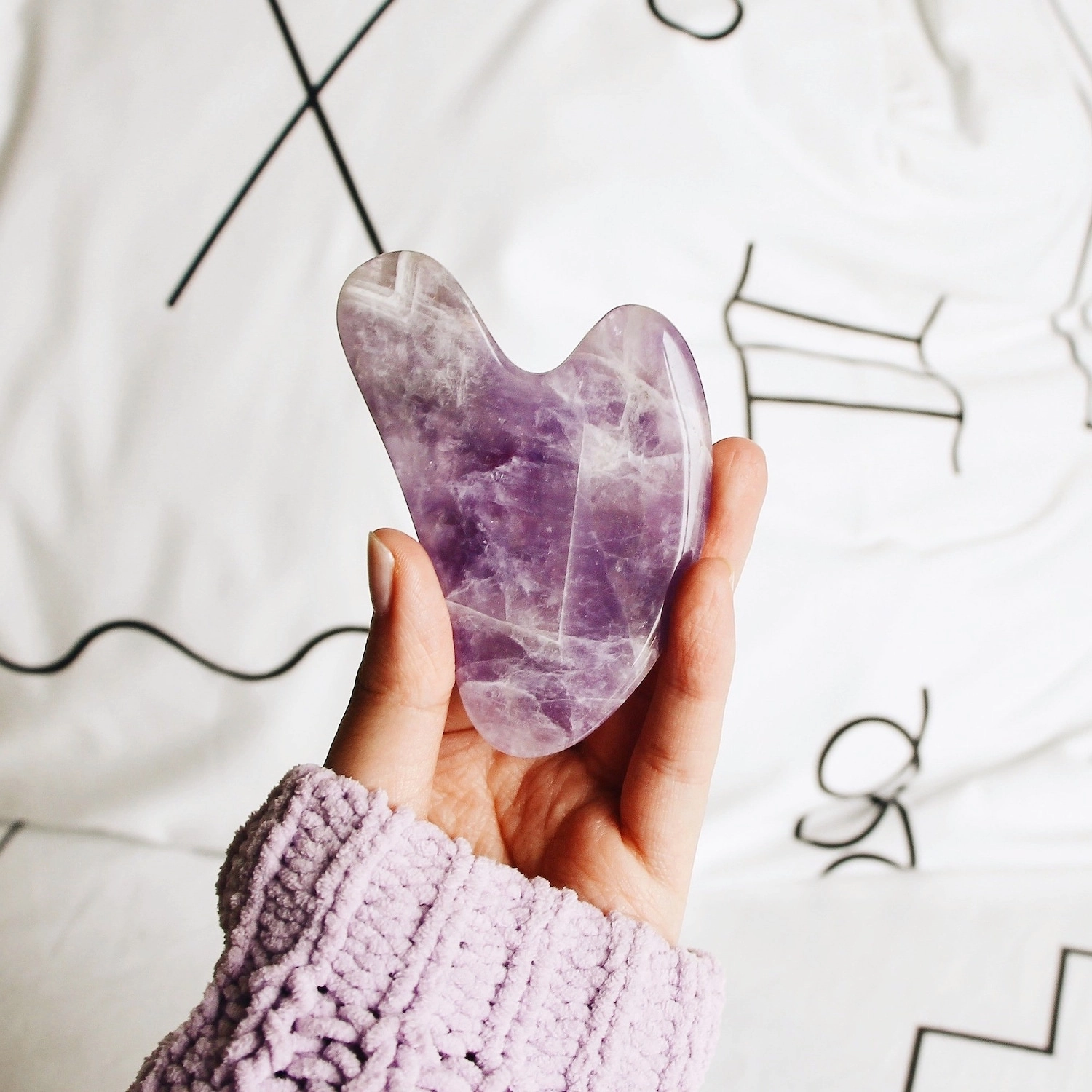 Mount Lai Gua Sha Facial Lifting Tool Color: Amethyst - Image 6