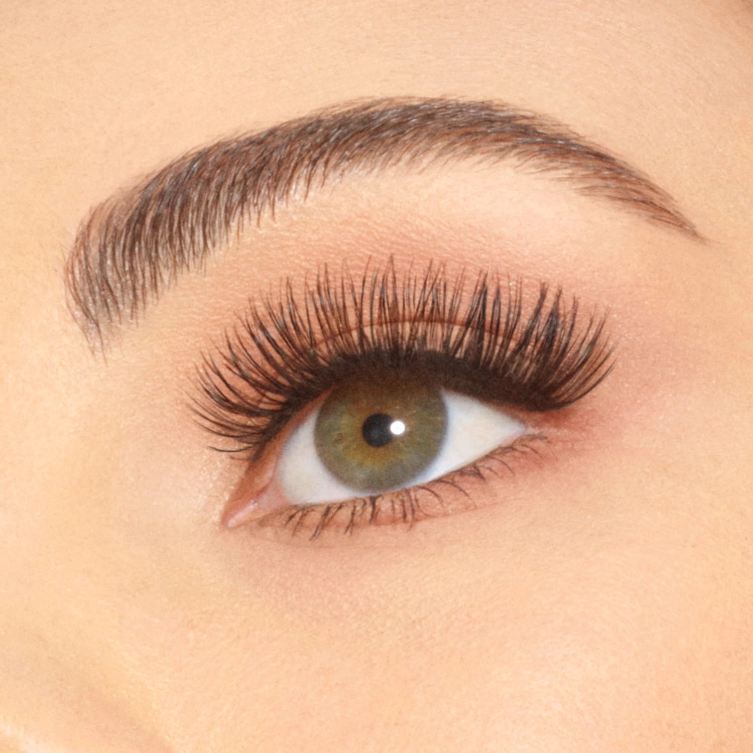 SEPHORA COLLECTION Vegan False Eyelashes - Fringe, Full Volume, Wispy - Image 3