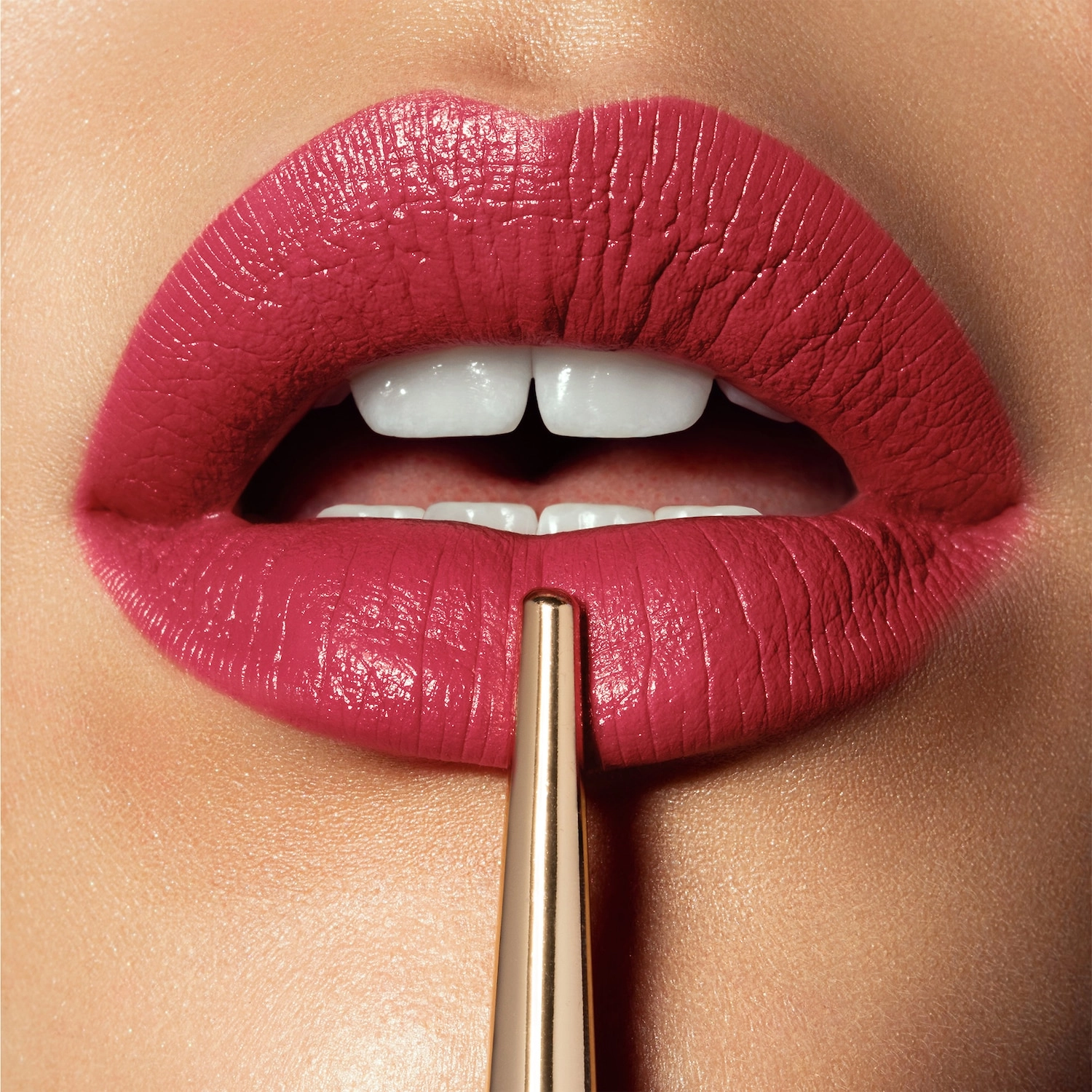 Hourglass Confession™ Ultra Slim High Intensity Refillable Lipstick in I Am - Deep Pink Rose - Image 4