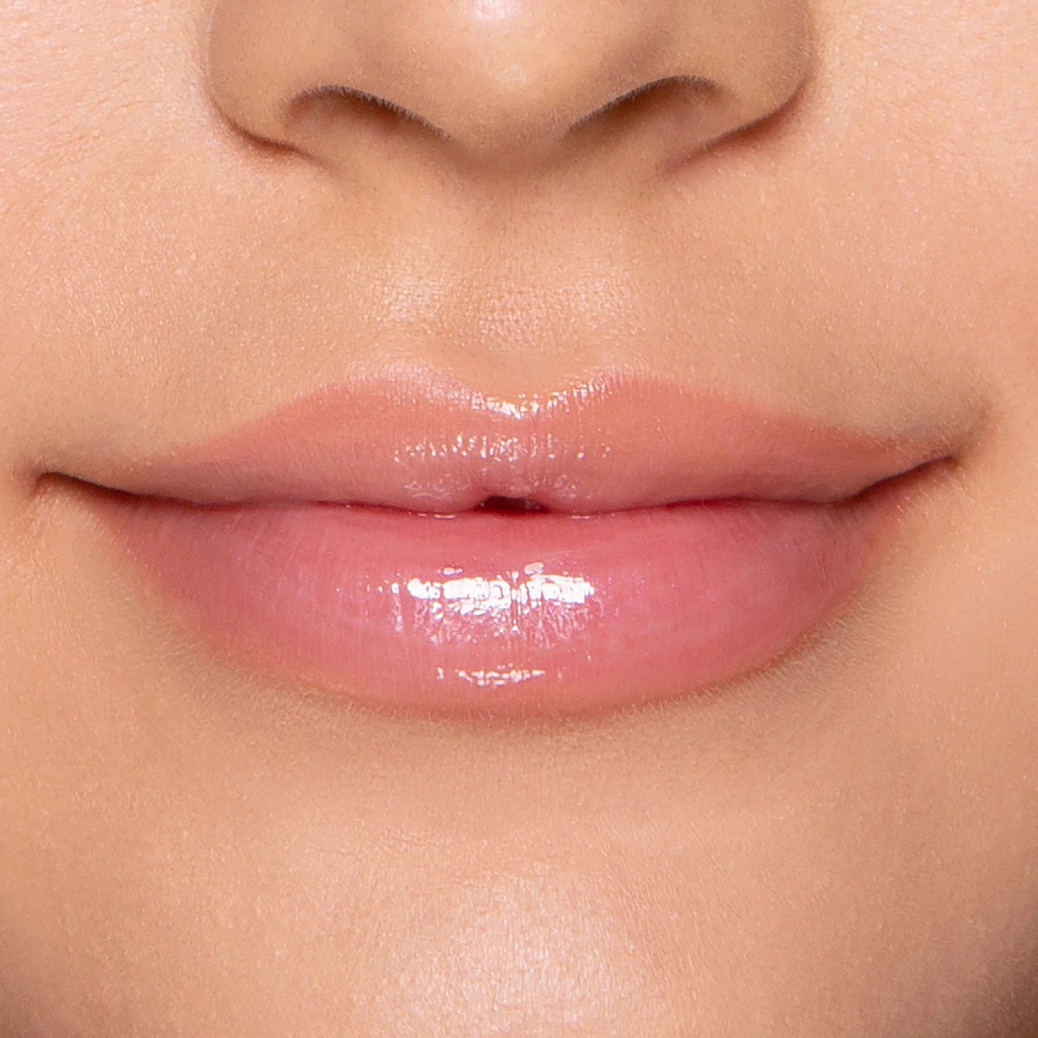 Too Faced Hangover Pillow Balm Ultra-Hydrating Lip Balm Color: Original - Image 5