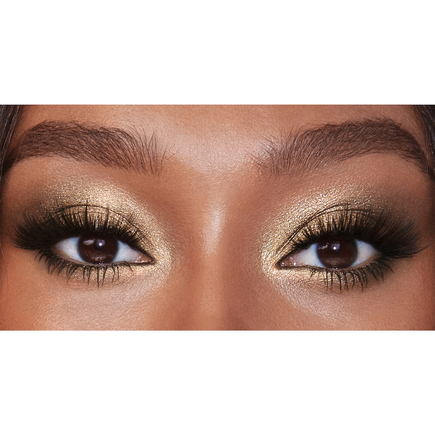Charlotte Tilbury Luxury Eyeshadow Palette Color: Rebel - Image 5